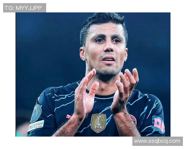 帅气足球明星引领潮流,竞技与魅力并存的全能球场风云