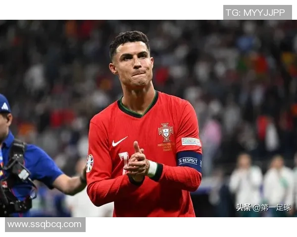 足球场上的旋律与激情 球星们的音乐世界与赛场风采相融